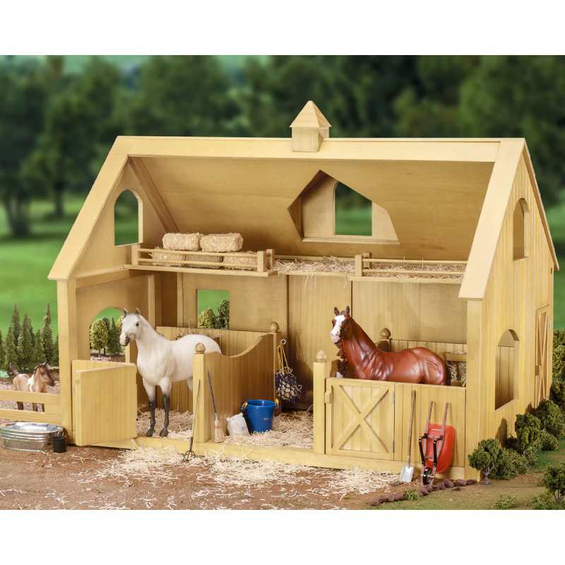 Breyer Deluxe Wood Barn with Cupola | The Cheshire Horse